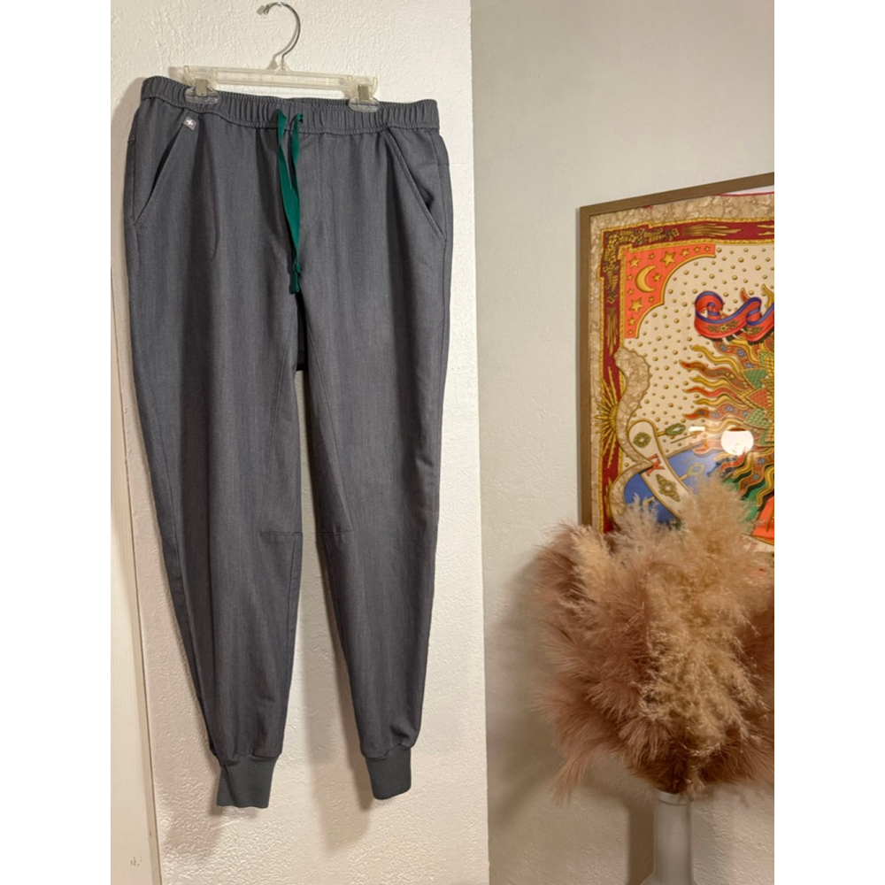 Preowned, FIGS Men's Tansen Jogger Scrub Pants, size Med/short